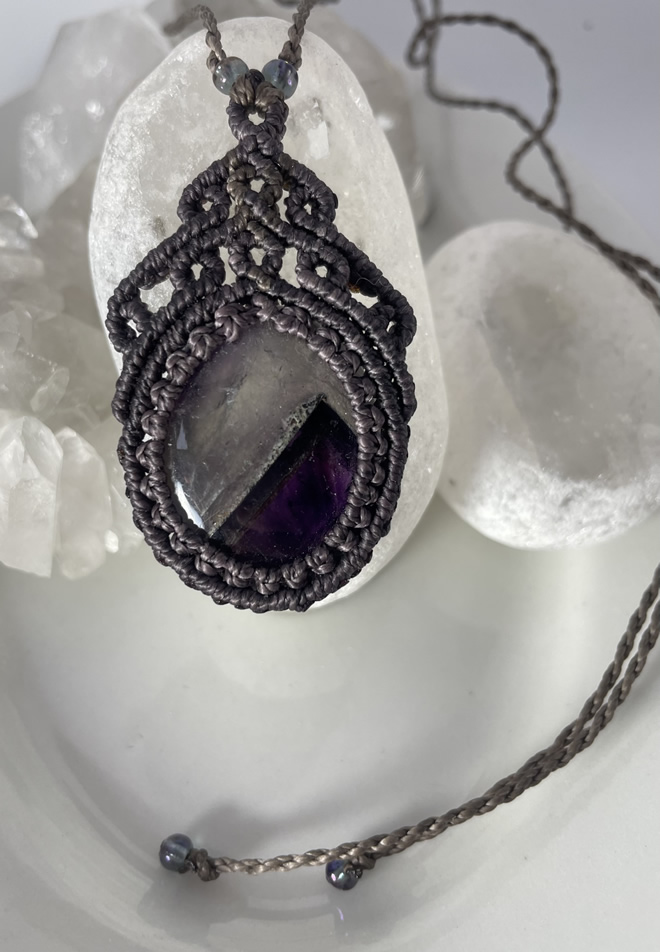 Eye On The Prize (Chevron Amethyst)